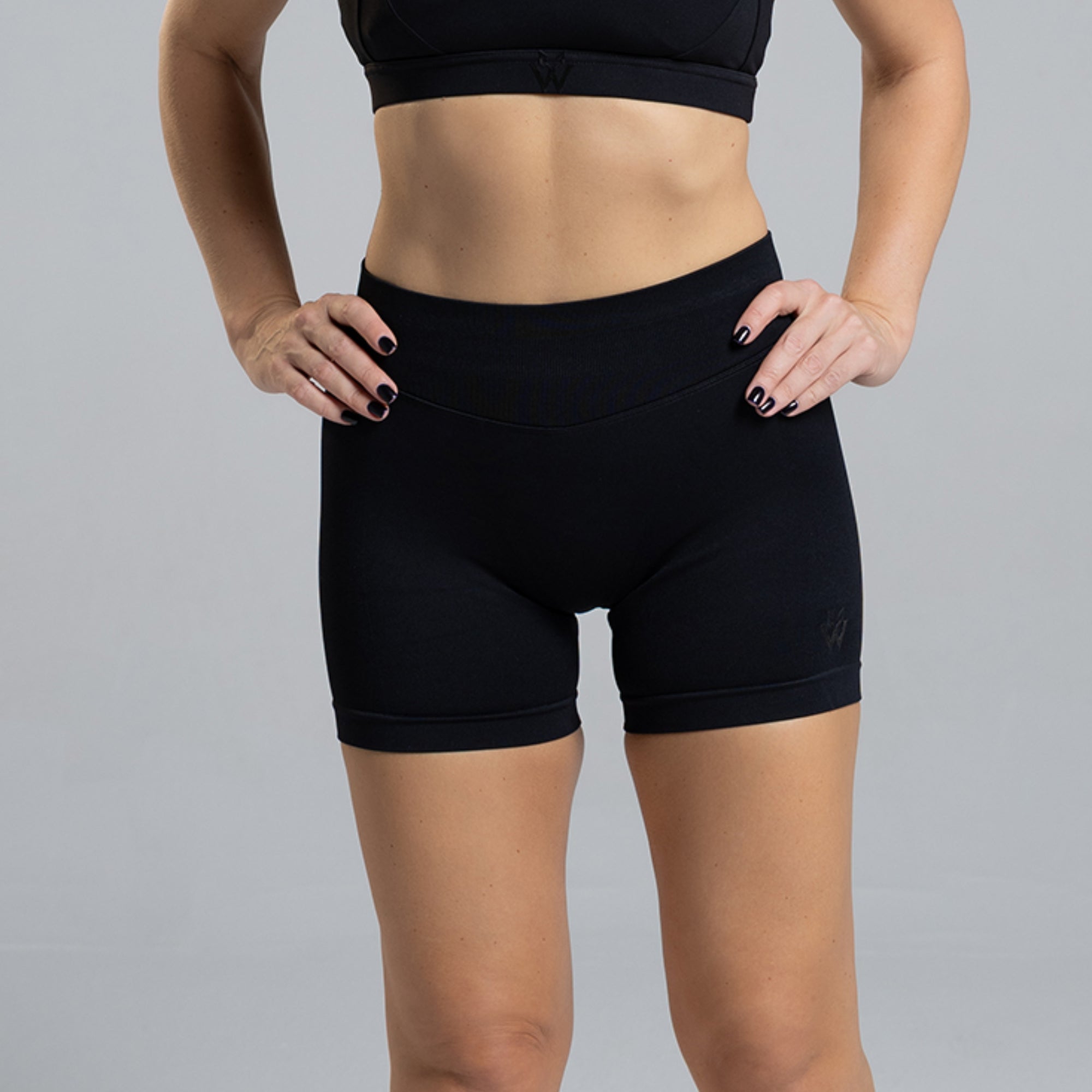 Sync (Mid Rise Shorts)