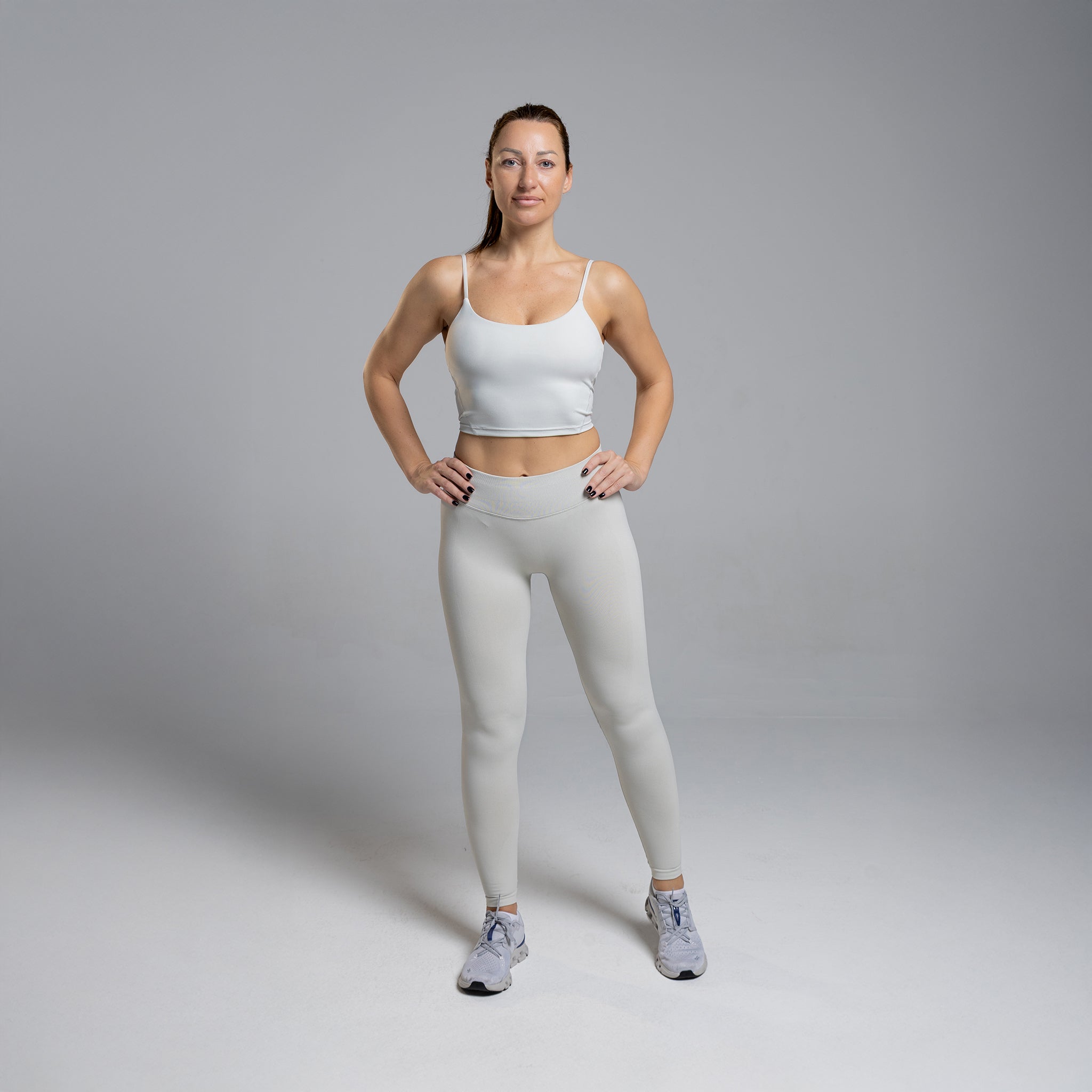 Drive (Mid Rise Leggings)