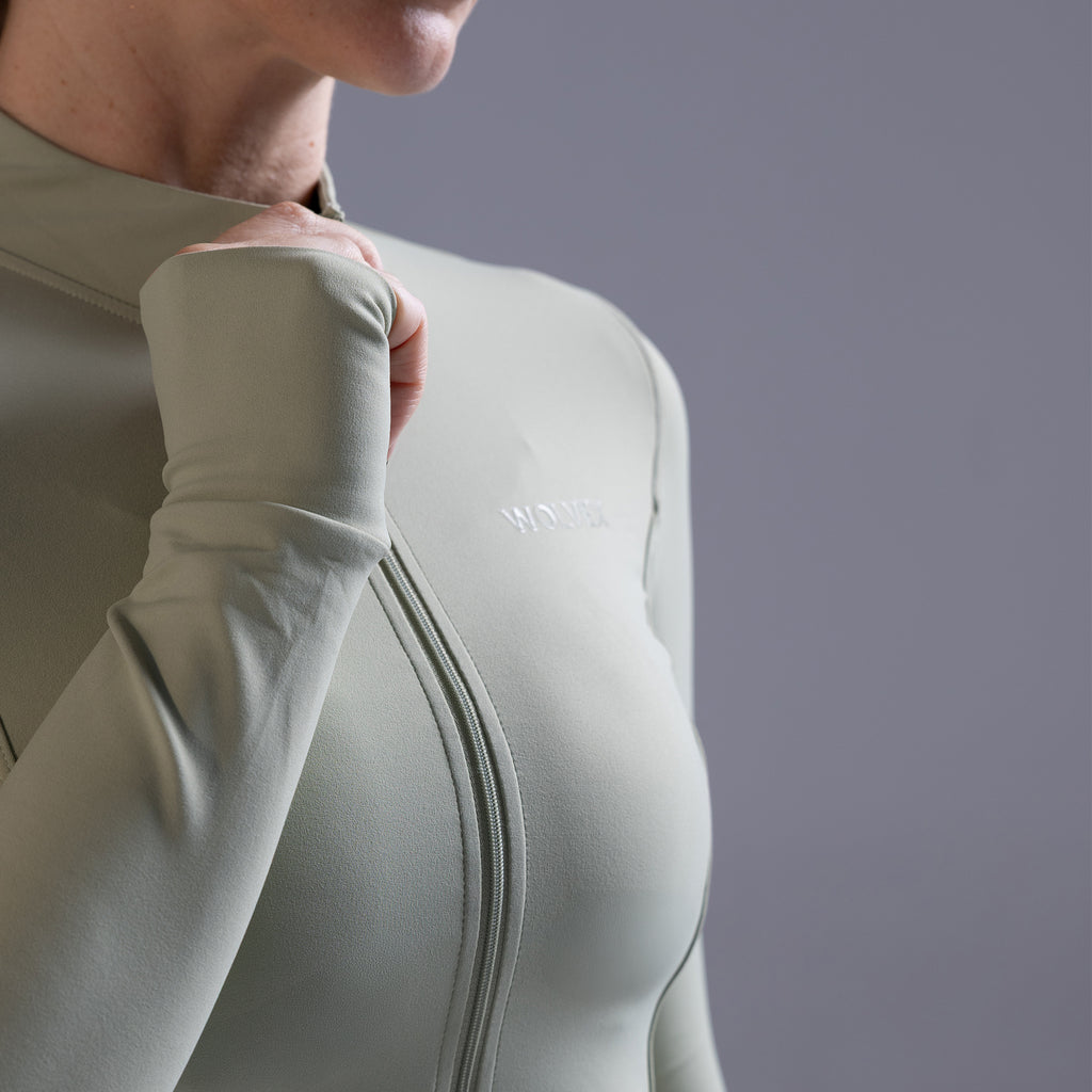 Essence Set (Long-Sleeved Jacket+Bra+Shorts)